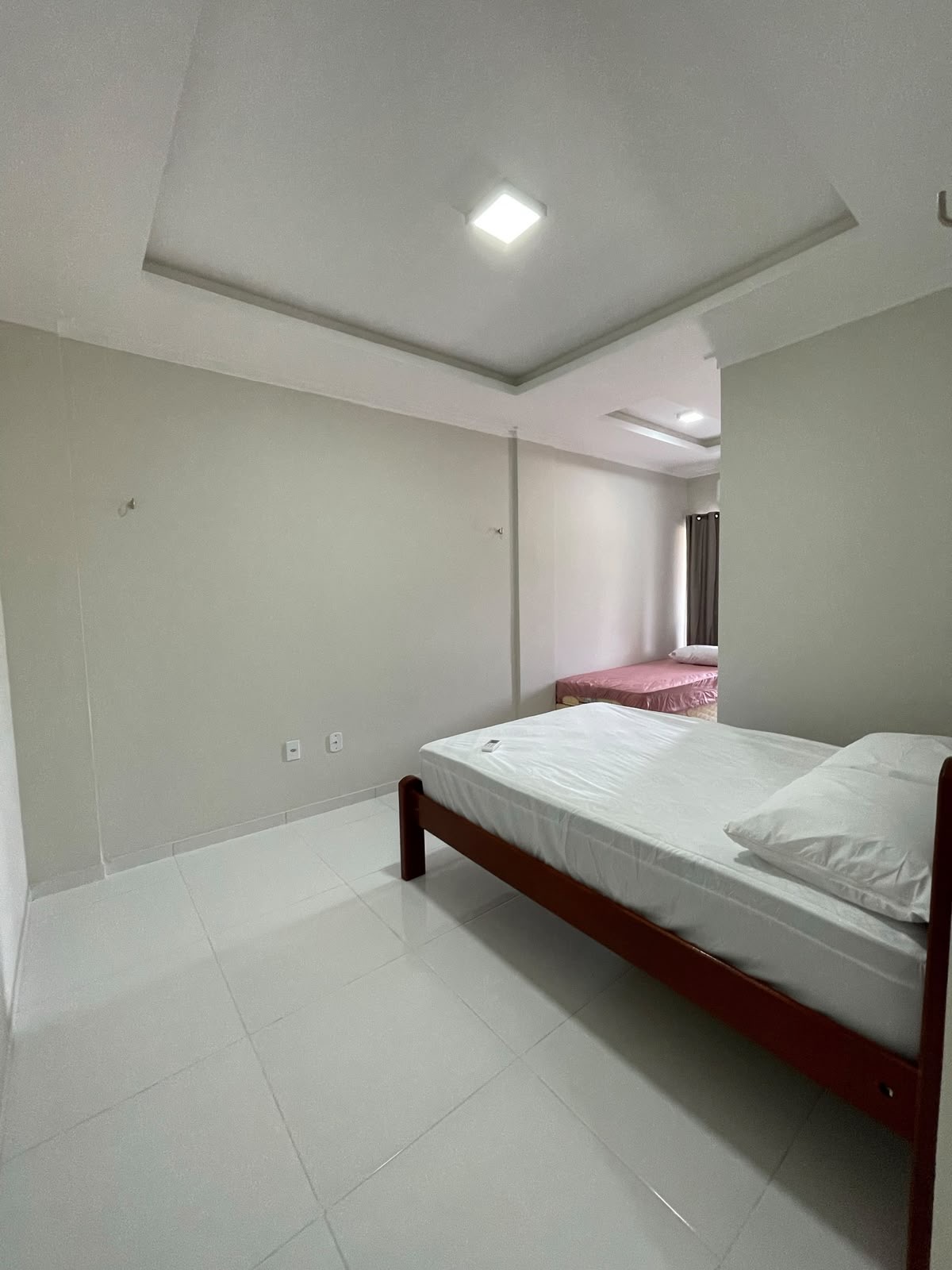Alugo apartamento Atalaia contrato anual 