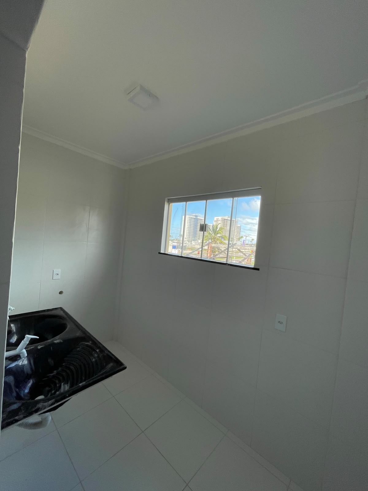 Alugo apartamento Atalaia contrato anual 